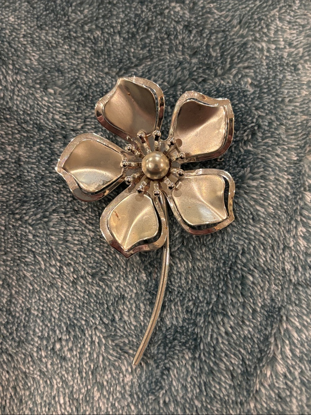 Large Vintage Silver Tone Floral Brooch Pin - Five-Petal Flower